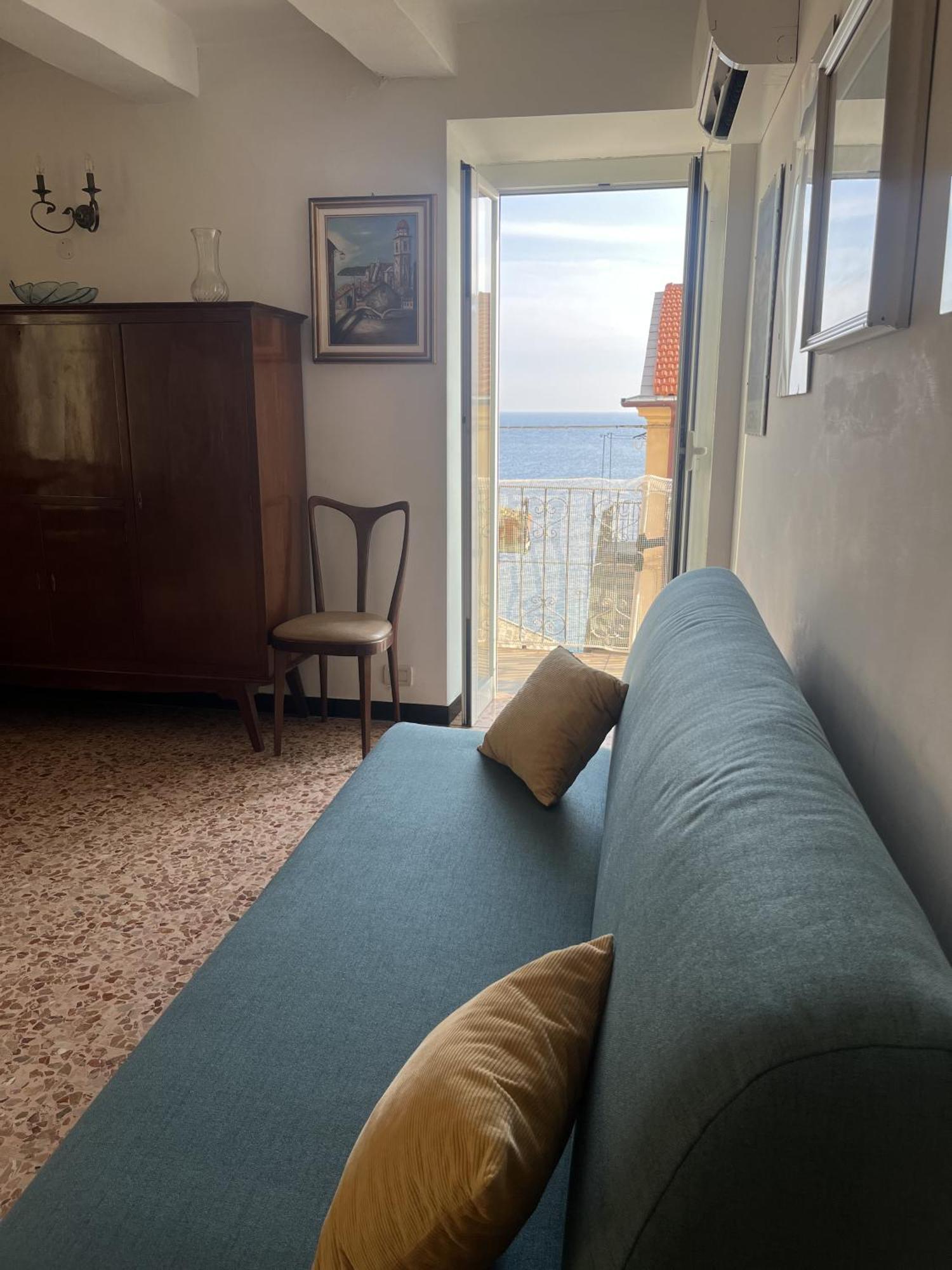 Апартаменти Casa Del Sole Affacciato Sul Mare Черво Екстер'єр фото